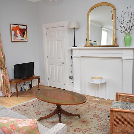 Bernard St - Bright And Spacious 1 Bed Apartment At The Shore! Edinburgh Dış mekan fotoğraf