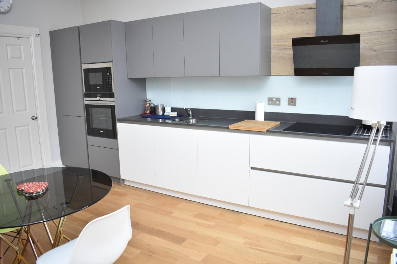 Bernard St - Bright And Spacious 1 Bed Apartment At The Shore! Edinburgh Dış mekan fotoğraf